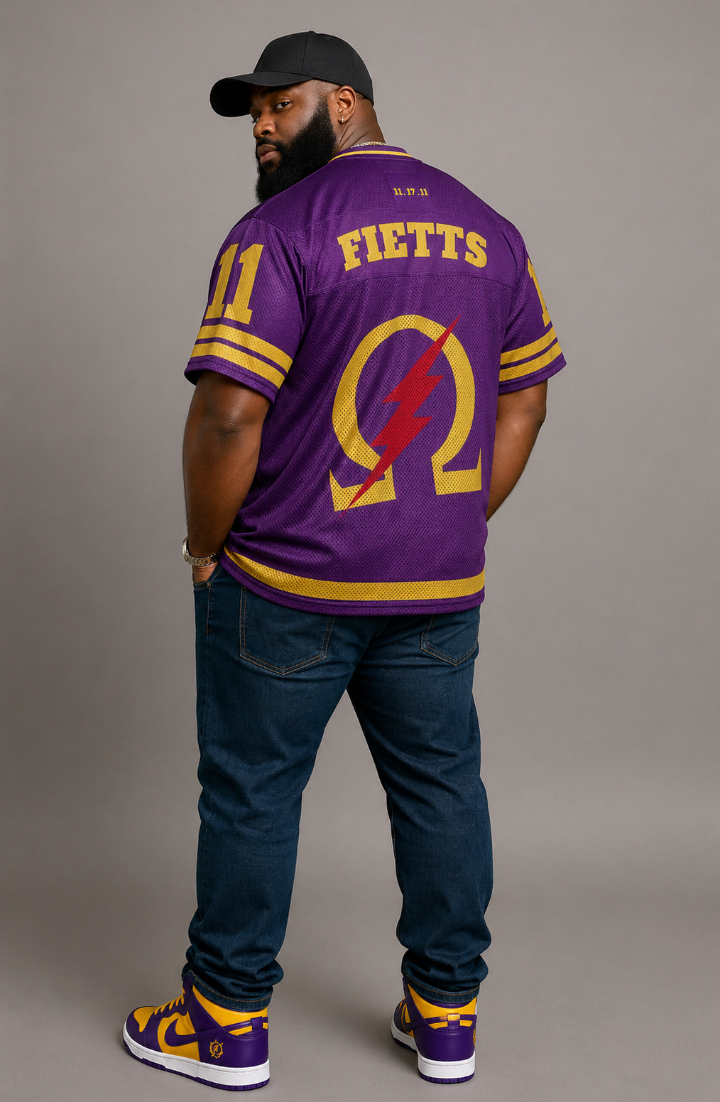Certified QUE Boxy football jersey