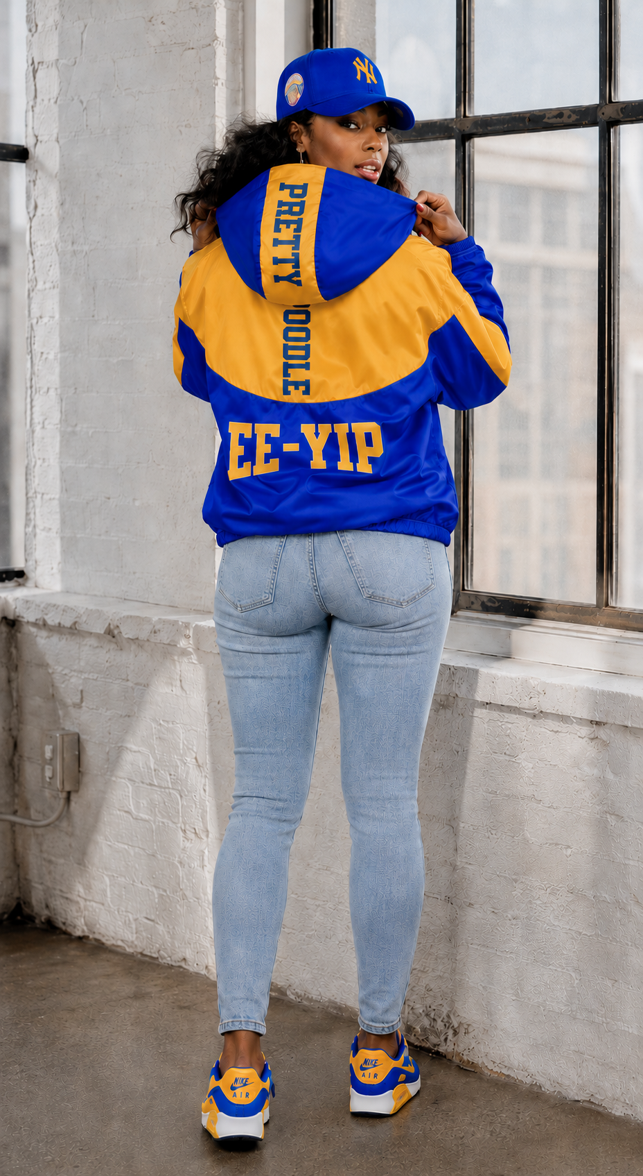 PRETTY POODLE cropped windbreaker