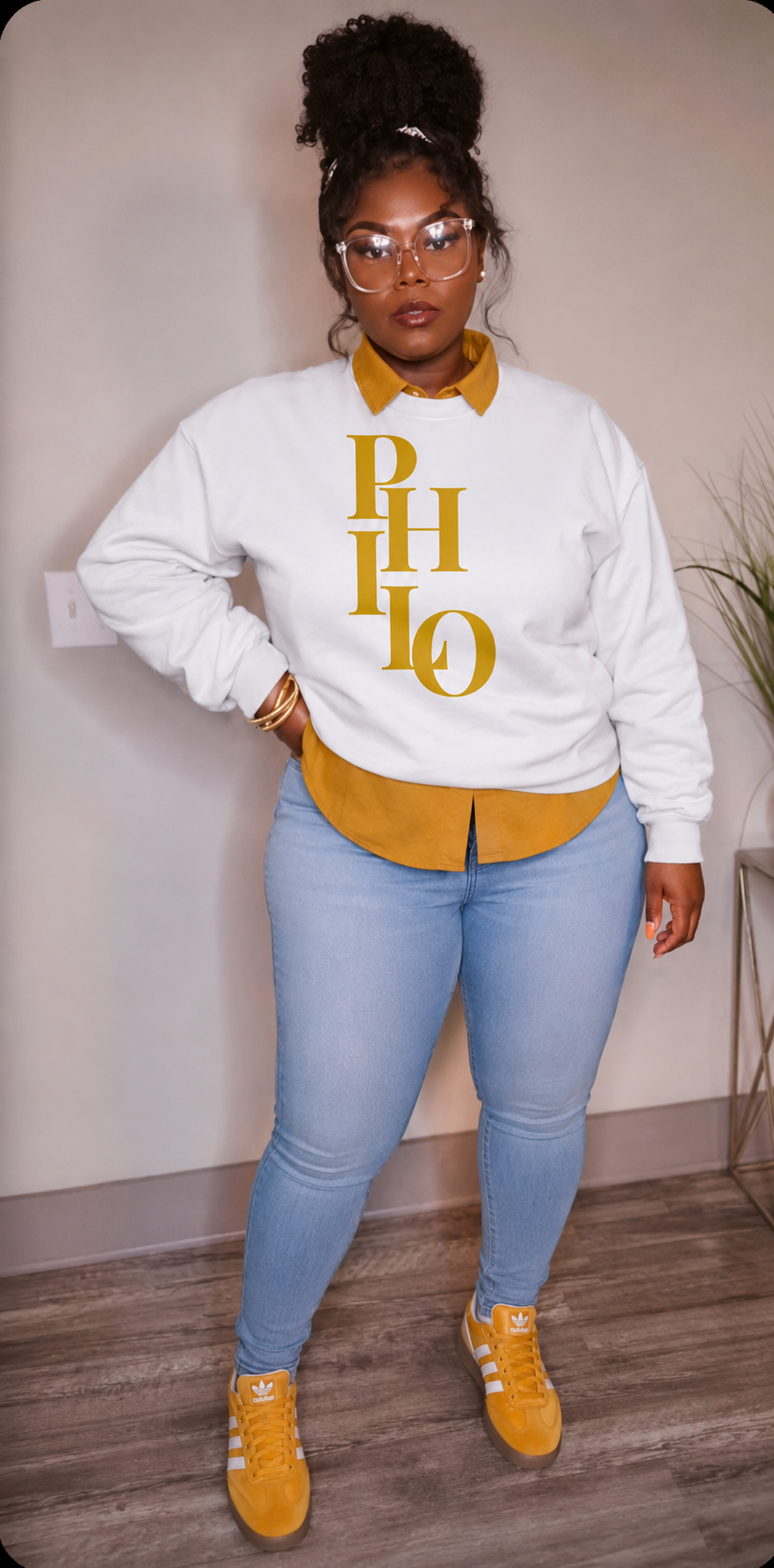 PHILO White & Gold Sweatshirt