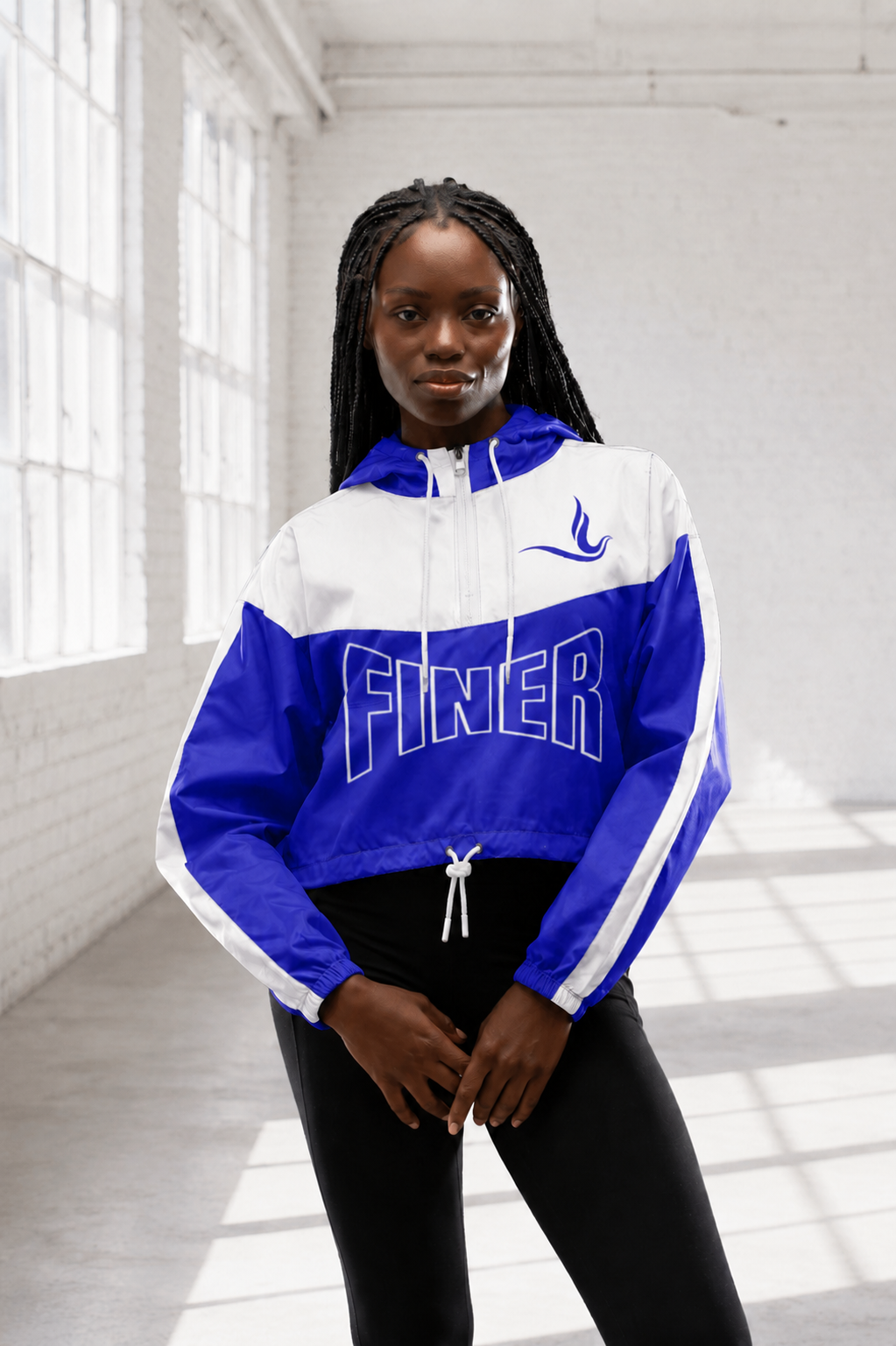FINER Woman cropped windbreaker