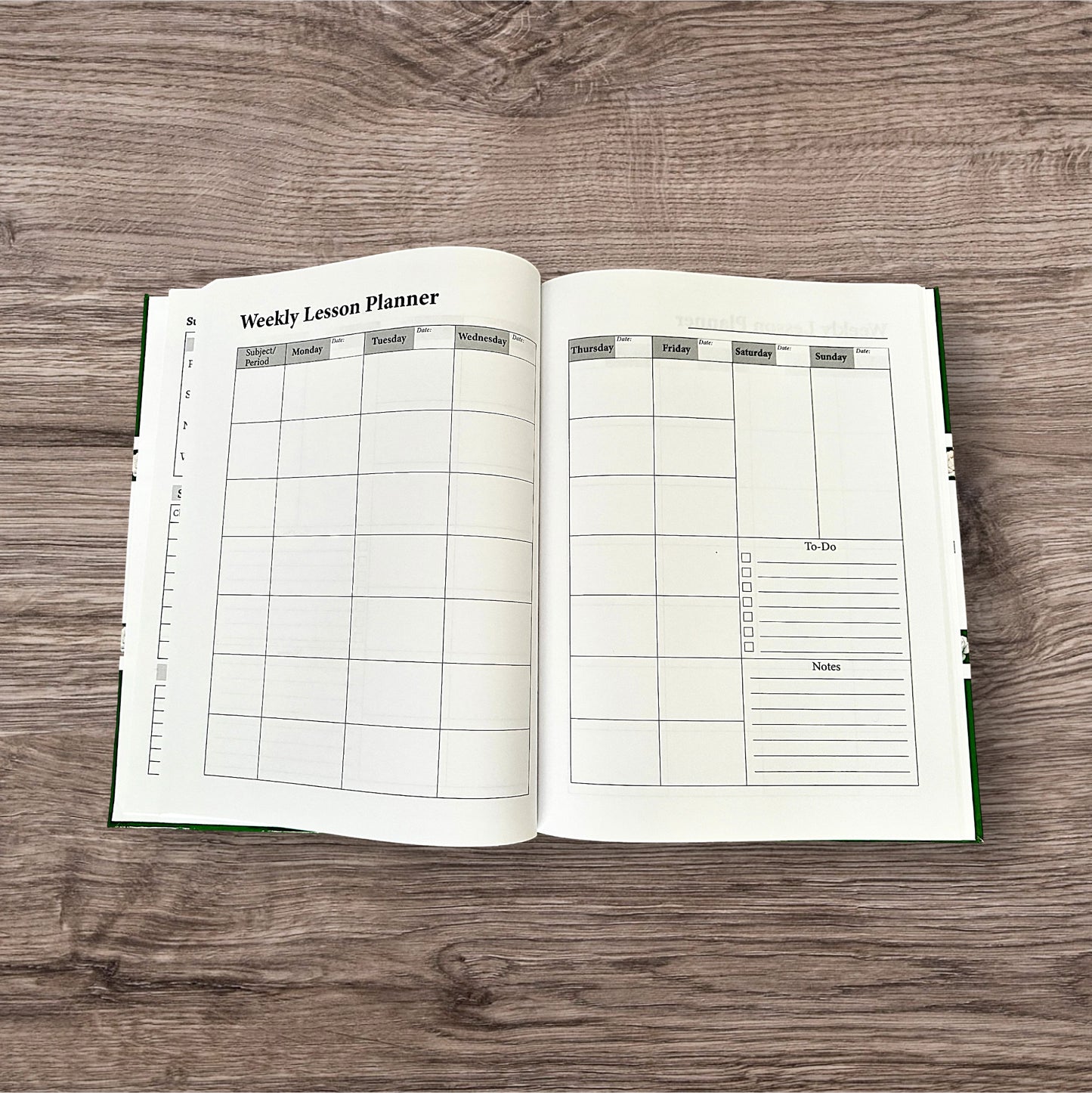 PRETTY. EDUCATOR. - A Yearly Teacher Planner