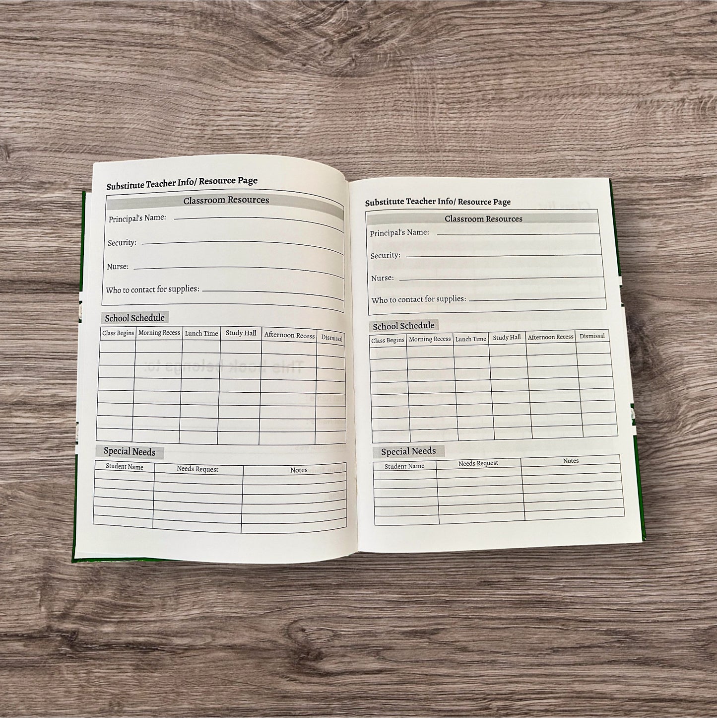 PRETTY. EDUCATOR. - A Yearly Teacher Planner