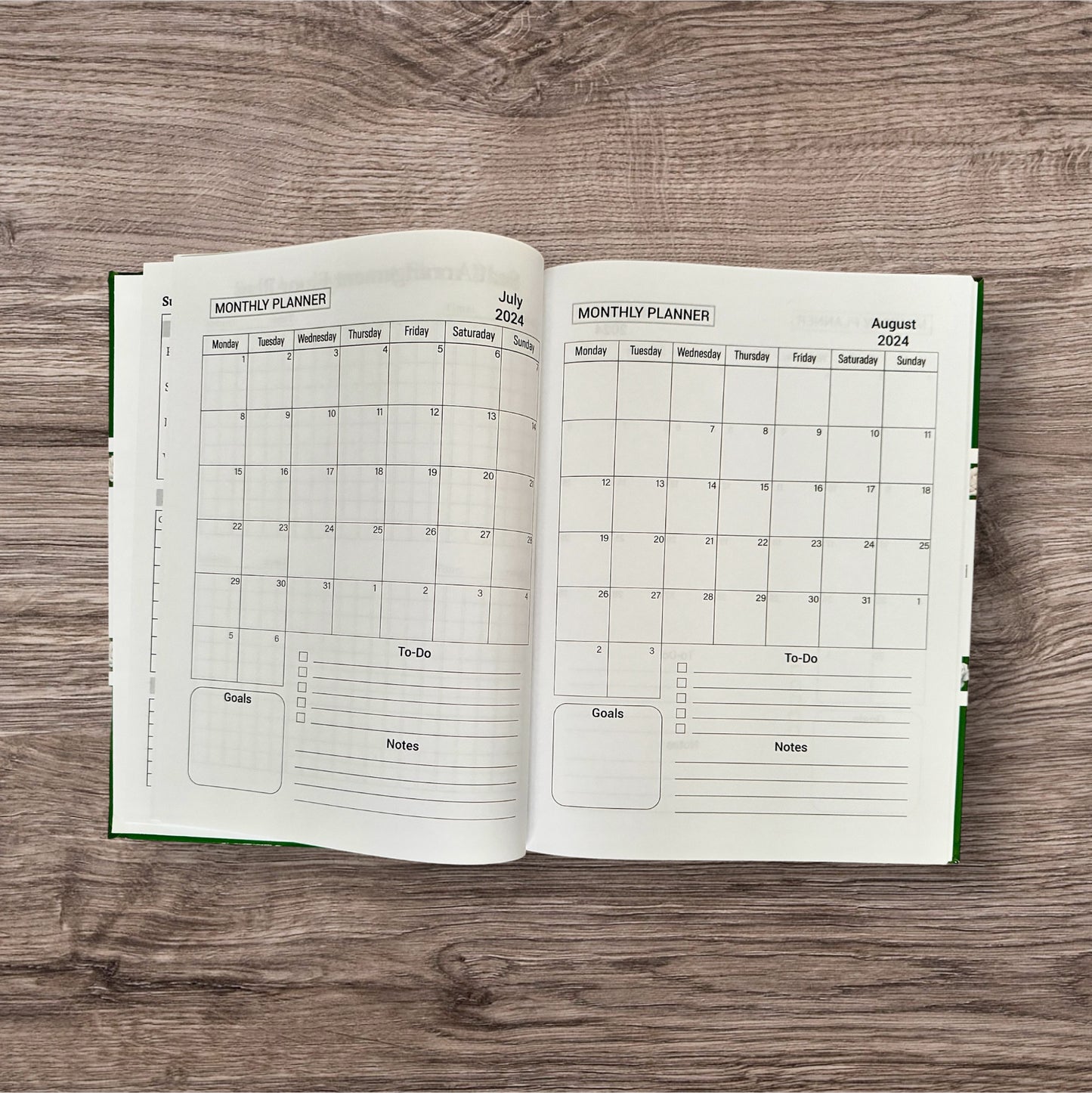PRETTY. EDUCATOR. - A Yearly Teacher Planner