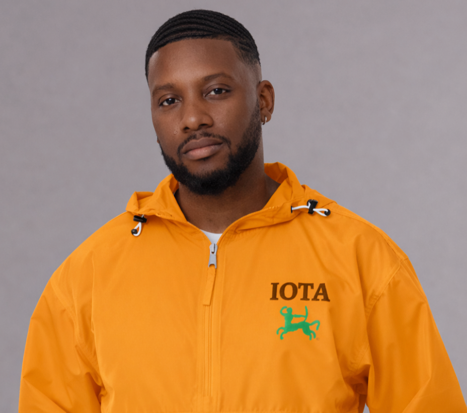 CENTAUR Embroidered Champion Packable Jacket